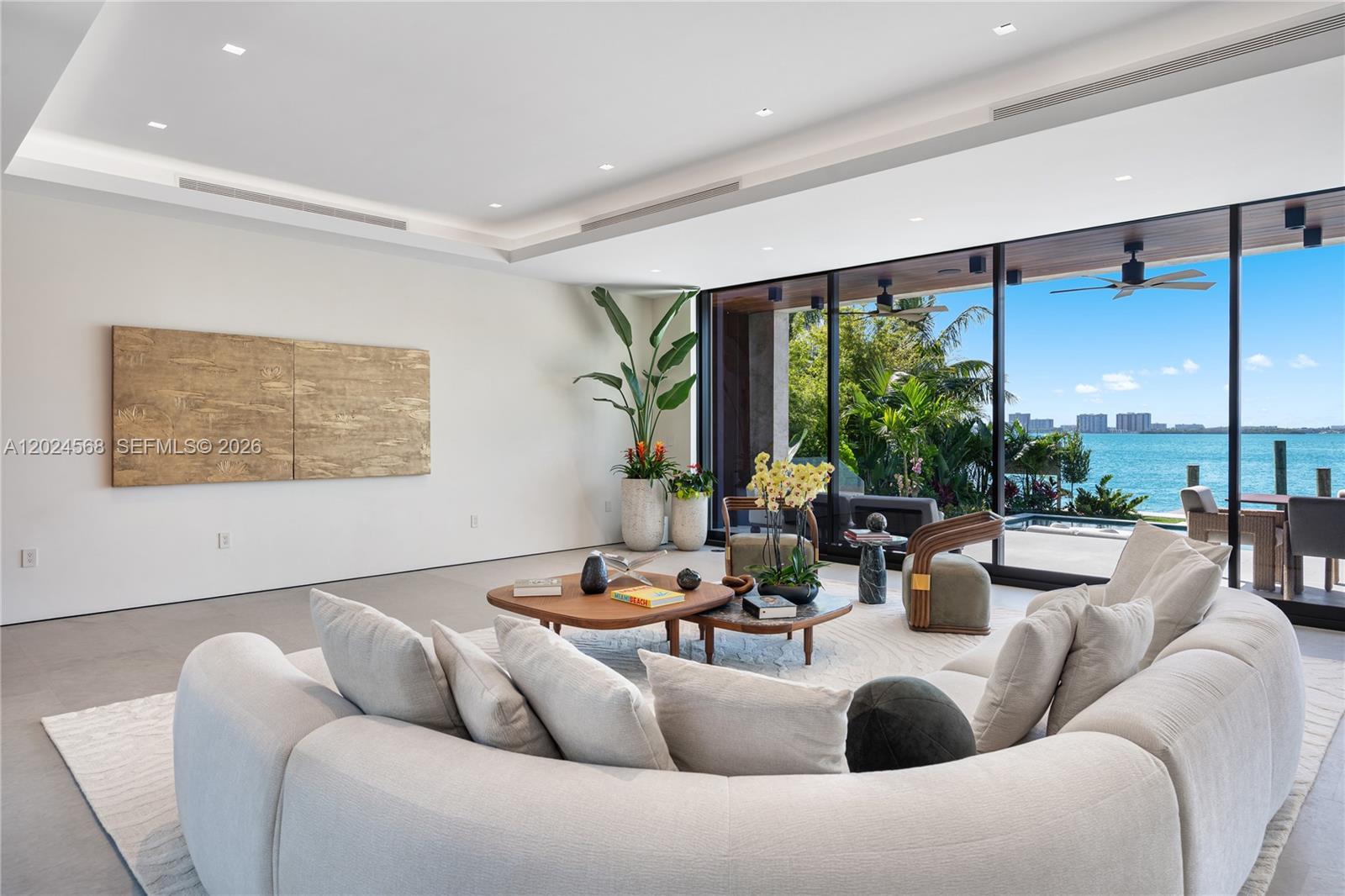 857 N Shore Dr Miami Beach, FL 33141