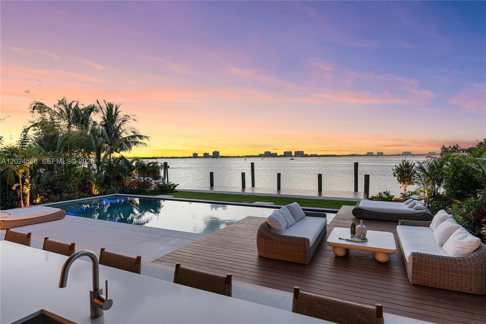 857 N Shore Dr Miami Beach, FL 33141