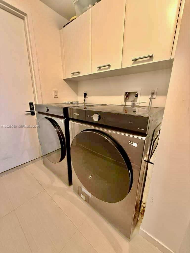 17121 Collins Ave #1207 Sunny Isles Beach, FL 33160