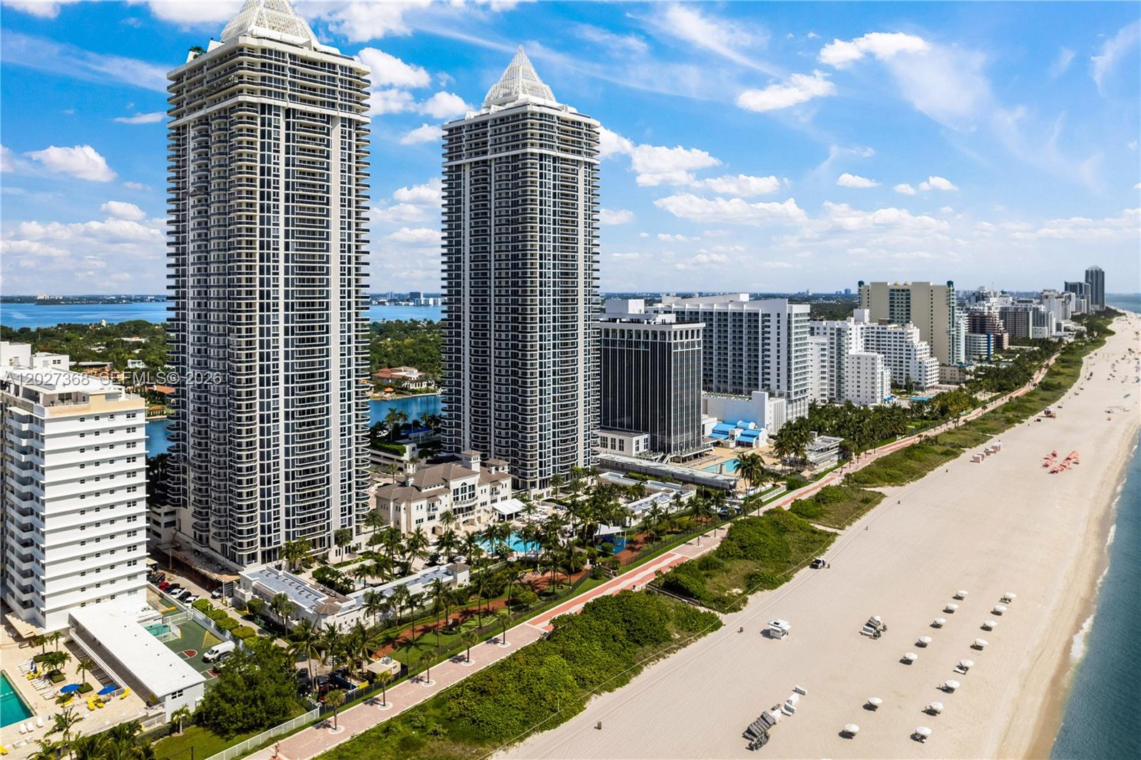 4779 Collins Ave #908 Miami Beach, FL 33140