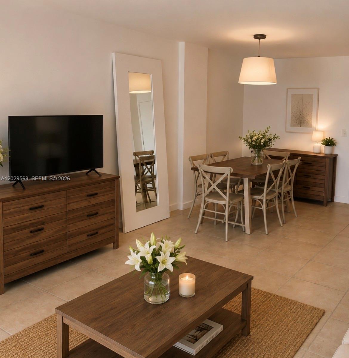 image South Bay Club Condo2