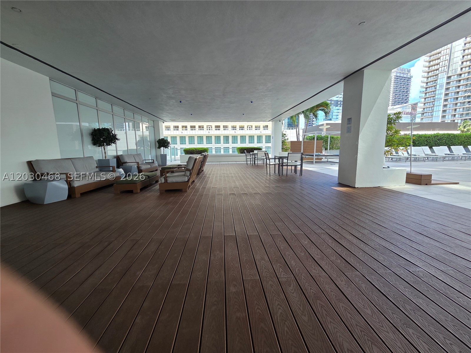 image 500 Brickell East30