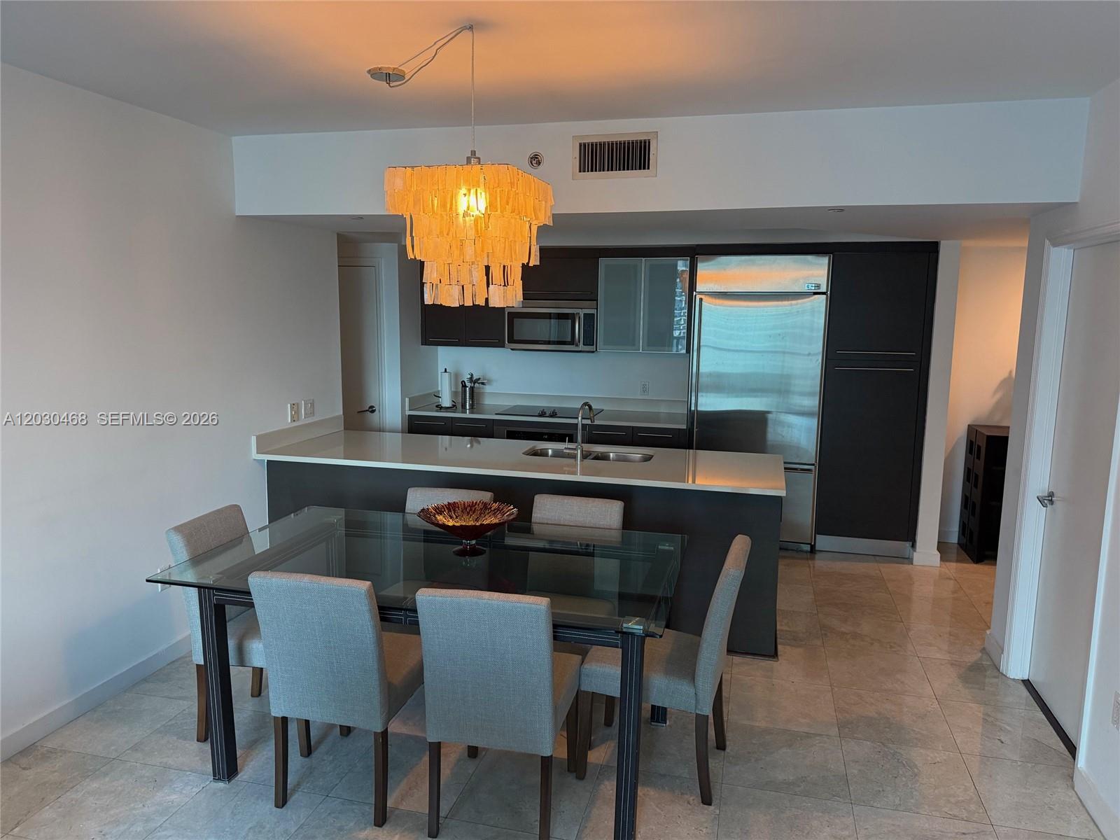 500 Brickell Ave #3105 Miami, FL 33131