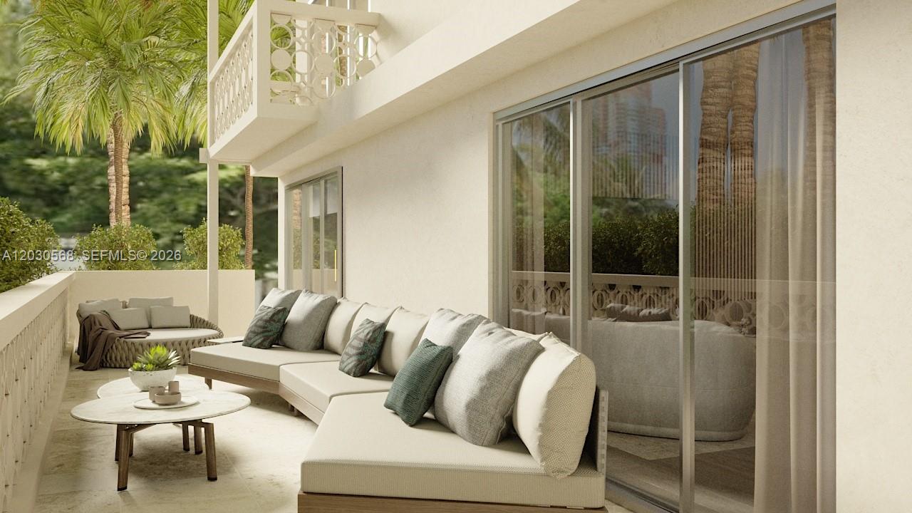 260 Collins Ave #110 Miami Beach, FL 33139