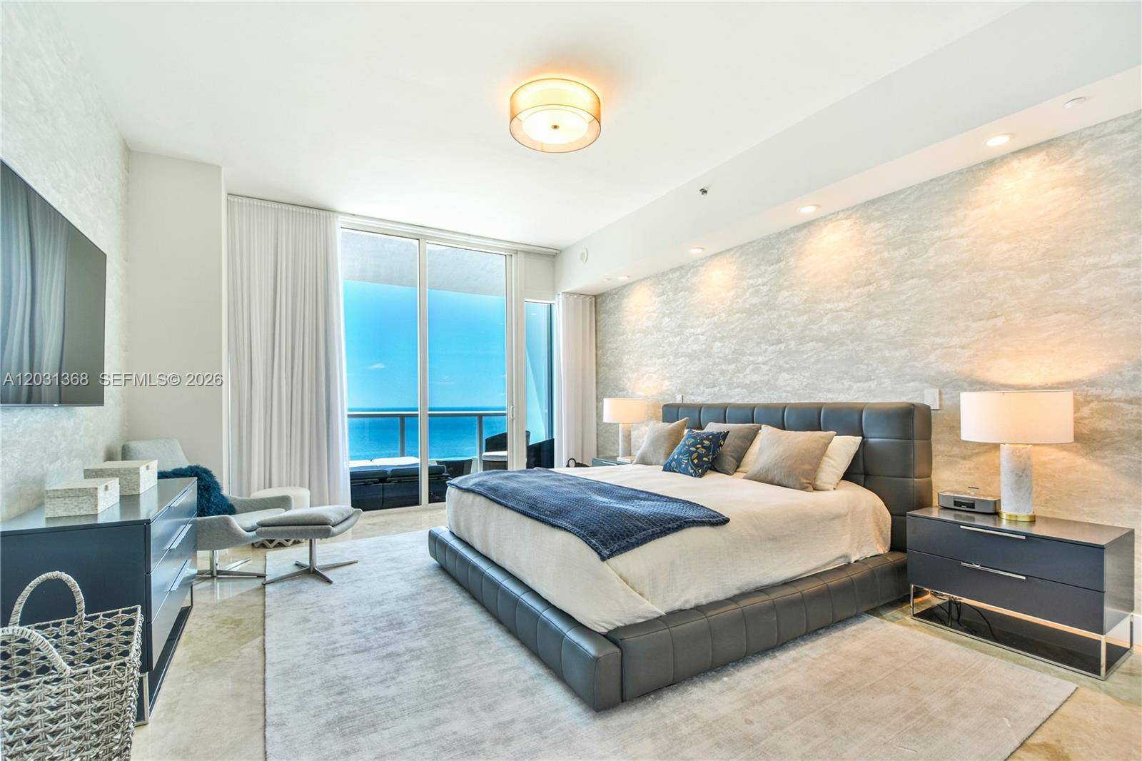 100 S Pointe #2806 Miami Beach, FL 33139