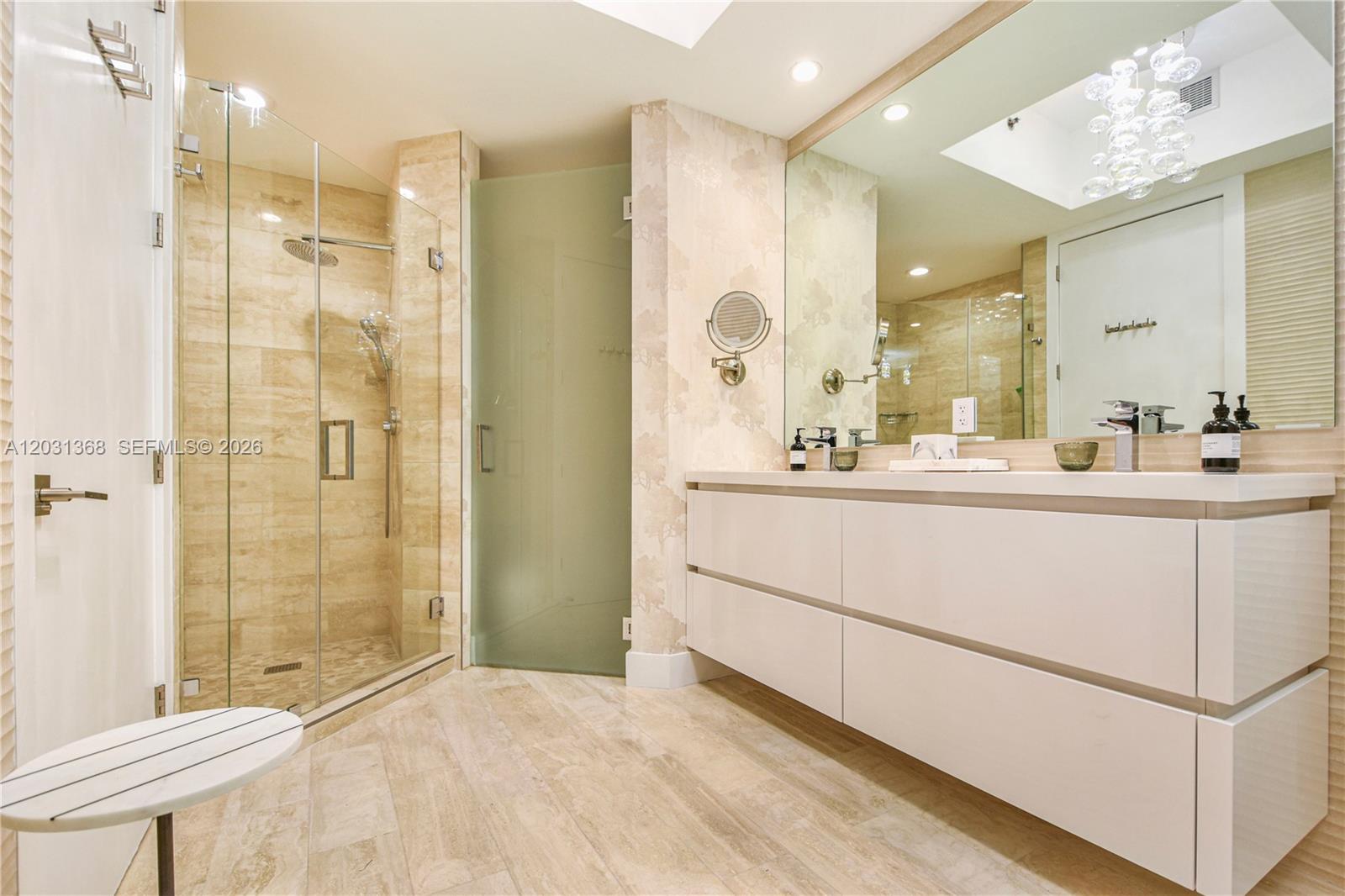 100 S Pointe #2806 Miami Beach, FL 33139