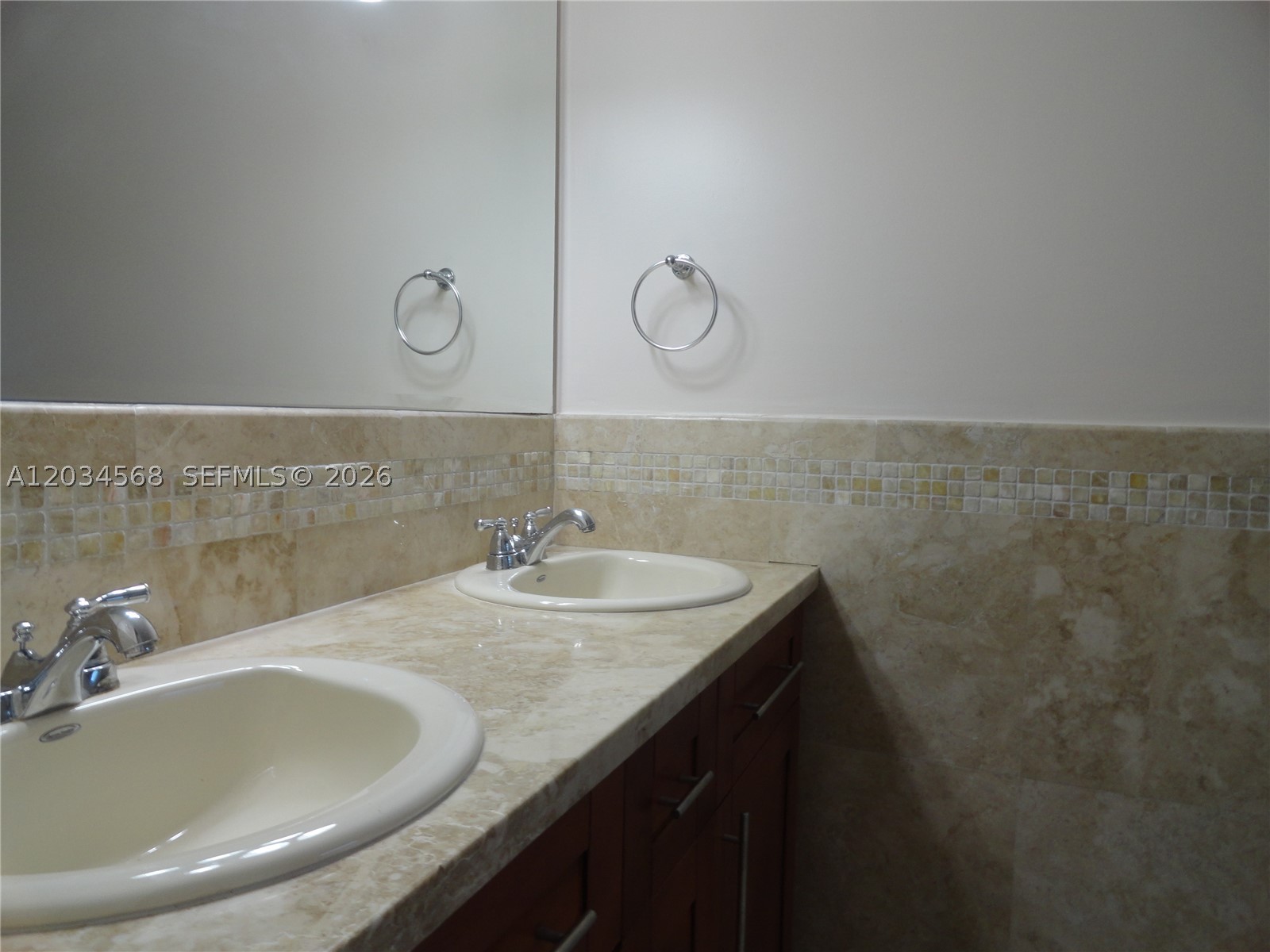 4950 San Amaro Dr Coral Gables, FL 33146
