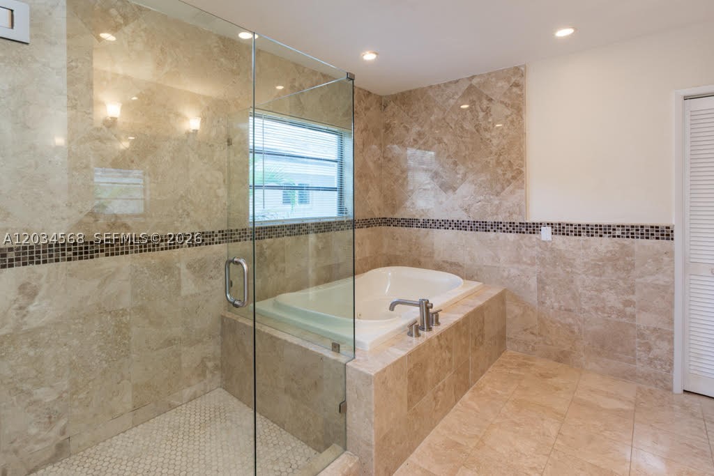 4950 San Amaro Dr Coral Gables, FL 33146