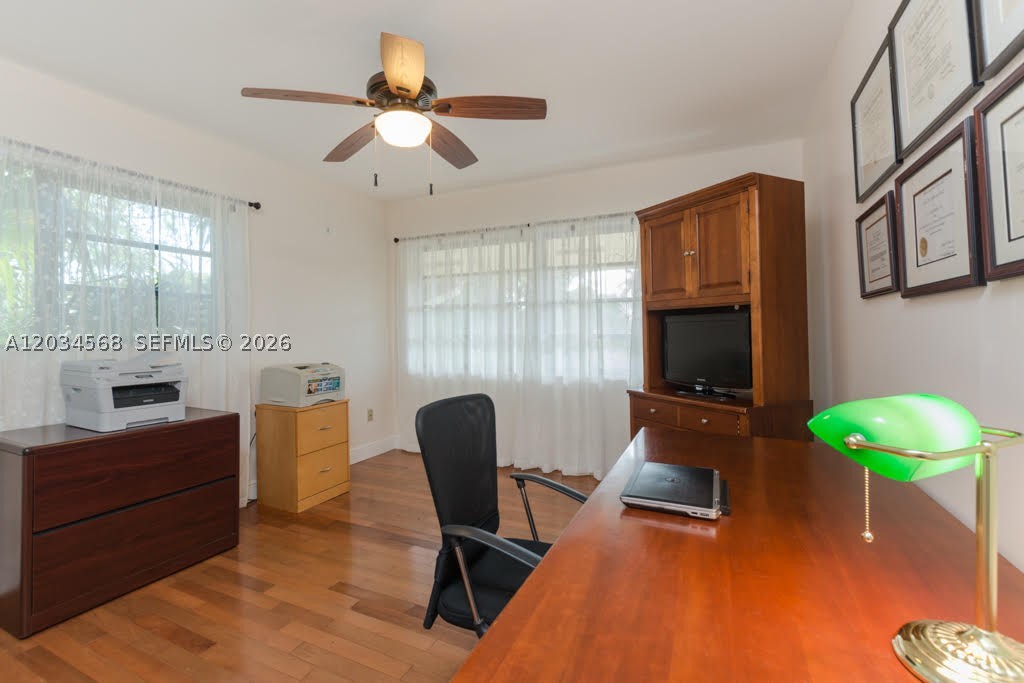 4950 San Amaro Dr Coral Gables, FL 33146