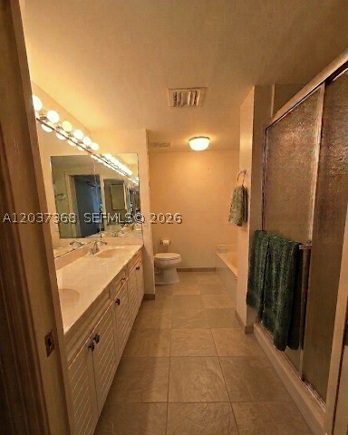 Undisclosed Address Aventura, FL 33180