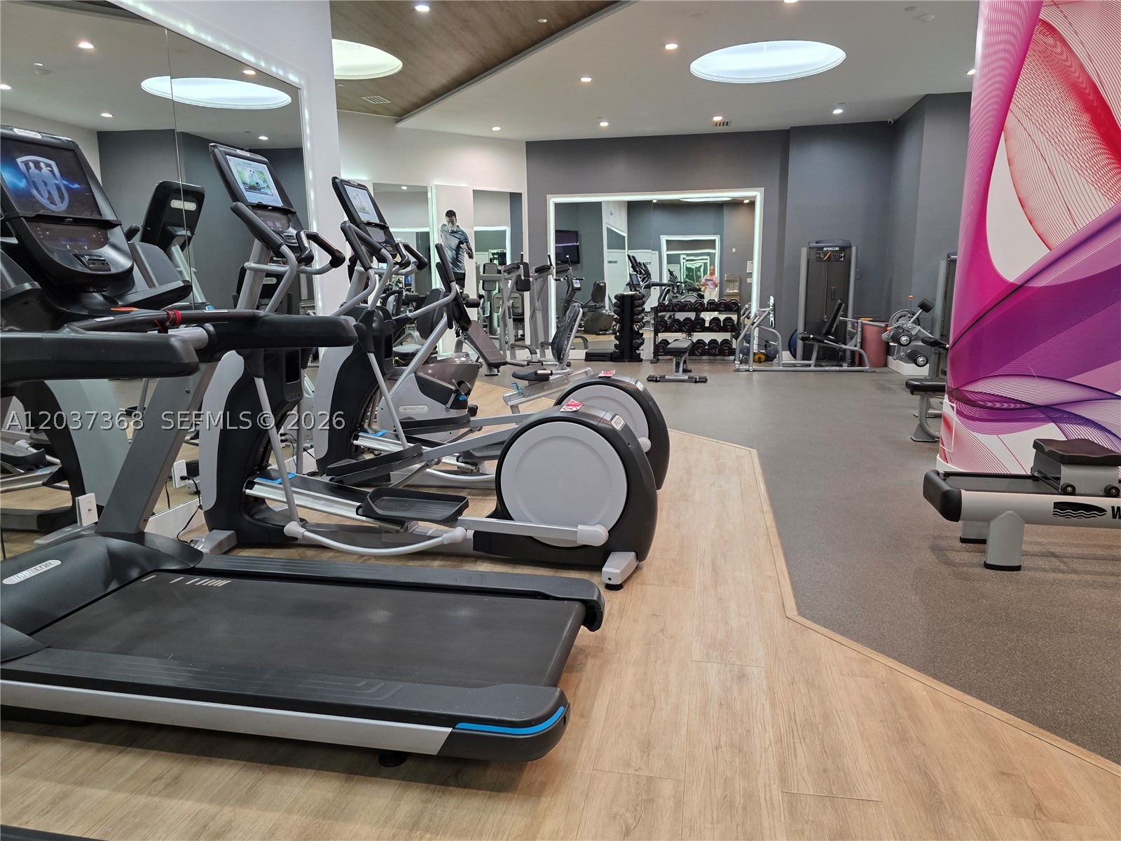 Undisclosed Address Aventura, FL 33180