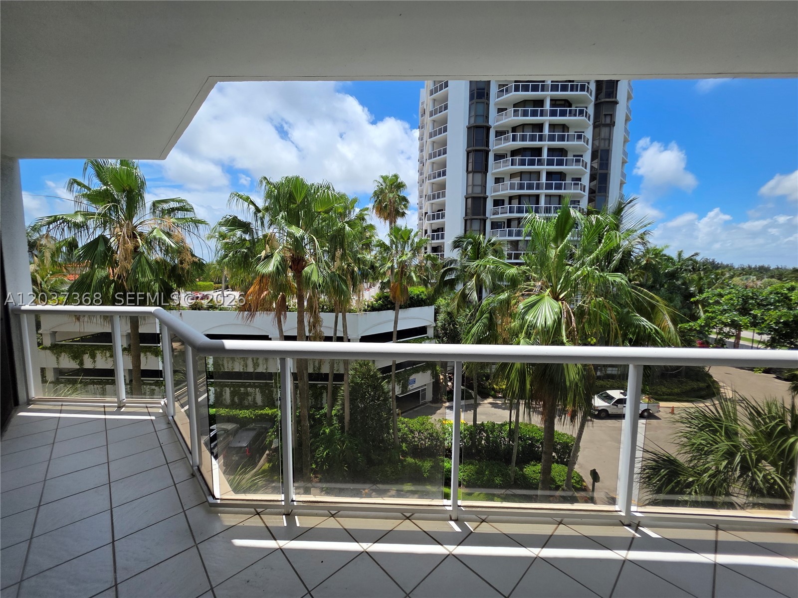 Undisclosed Address Aventura, FL 33180