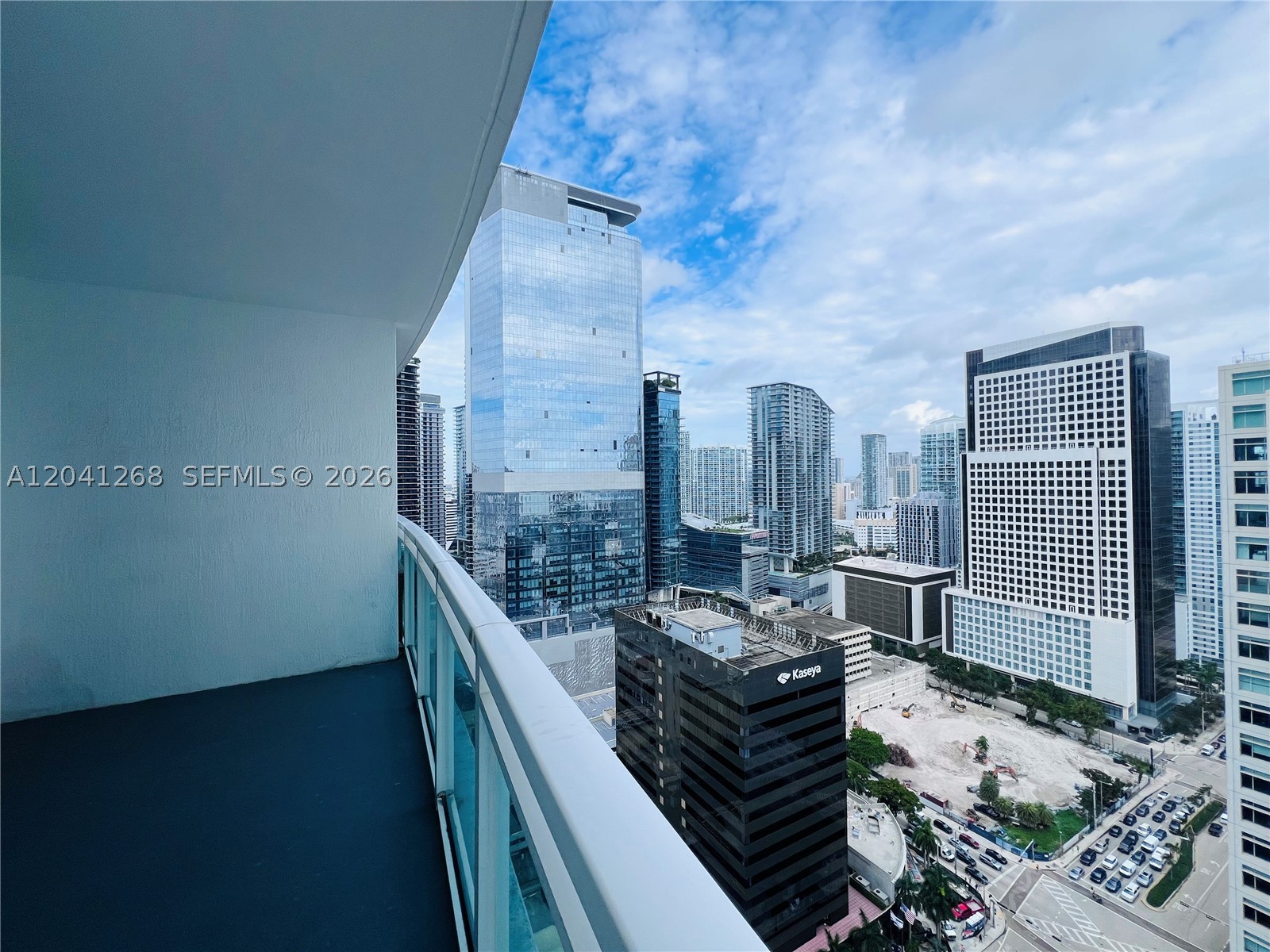 image The Plaza on Brickell West14