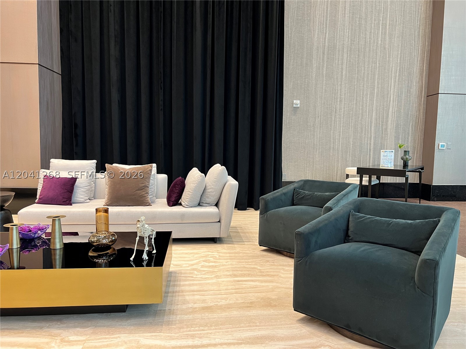 image The Plaza on Brickell West15