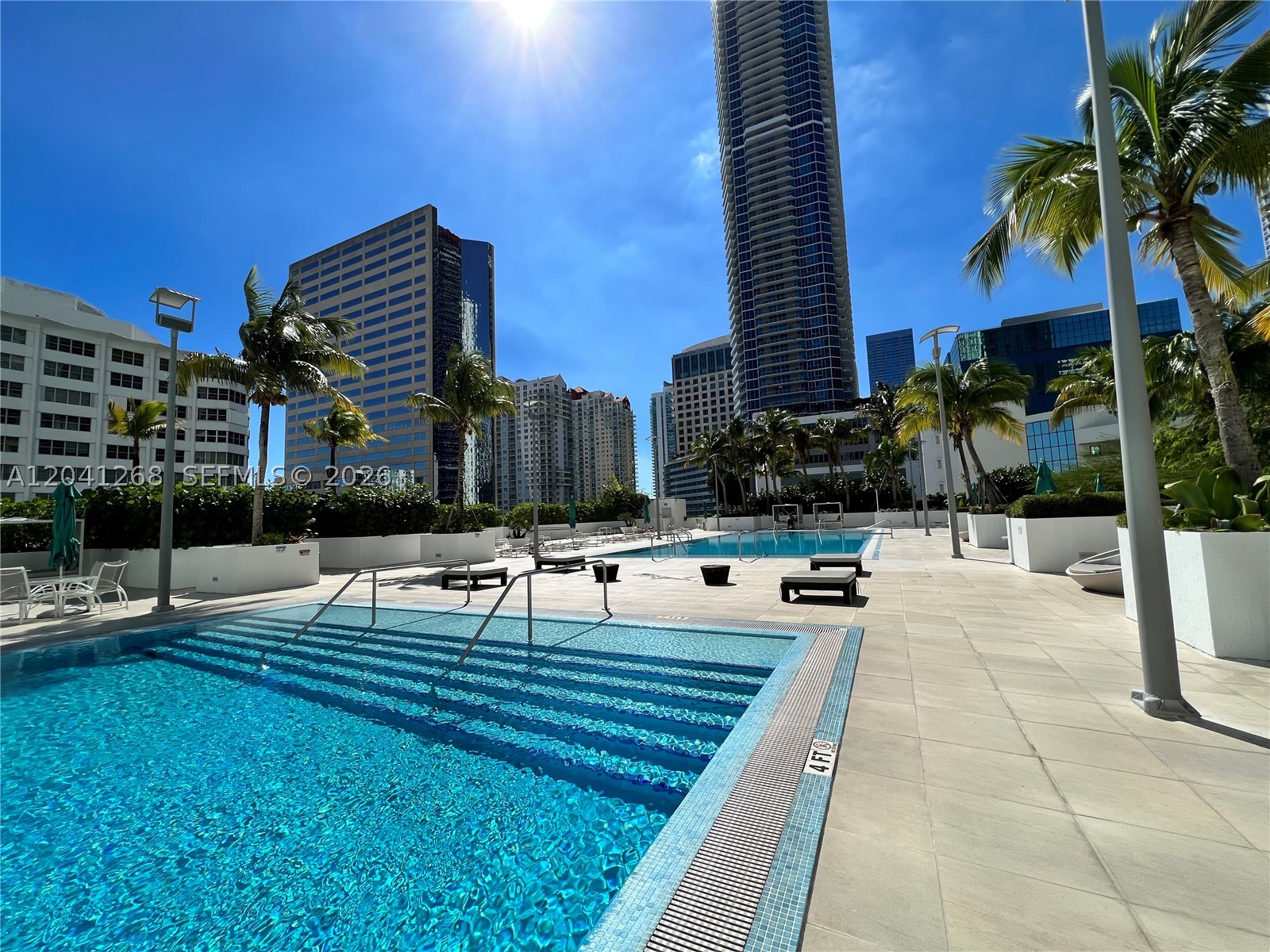 image The Plaza on Brickell West17