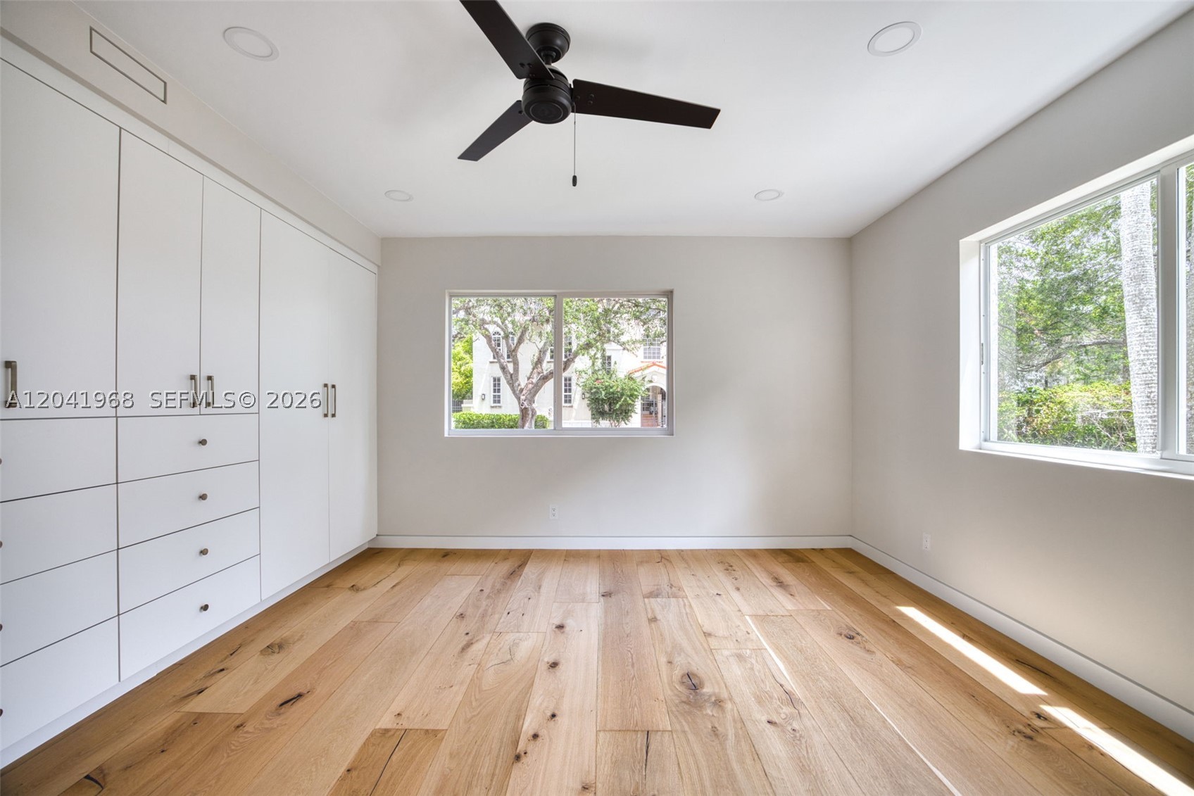 100 Edgewater Dr #142 Coral Gables, FL 33133