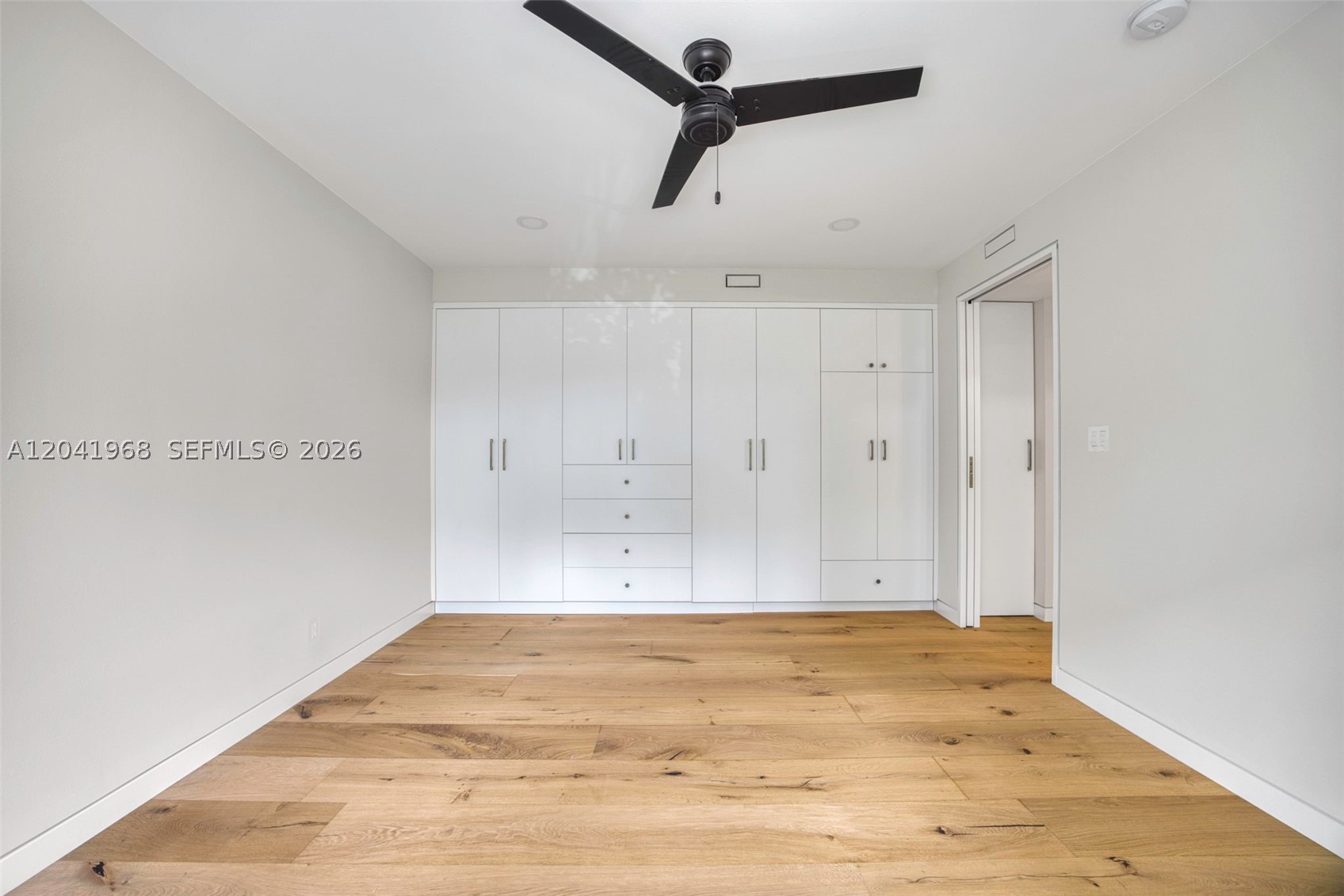 100 Edgewater Dr #142 Coral Gables, FL 33133