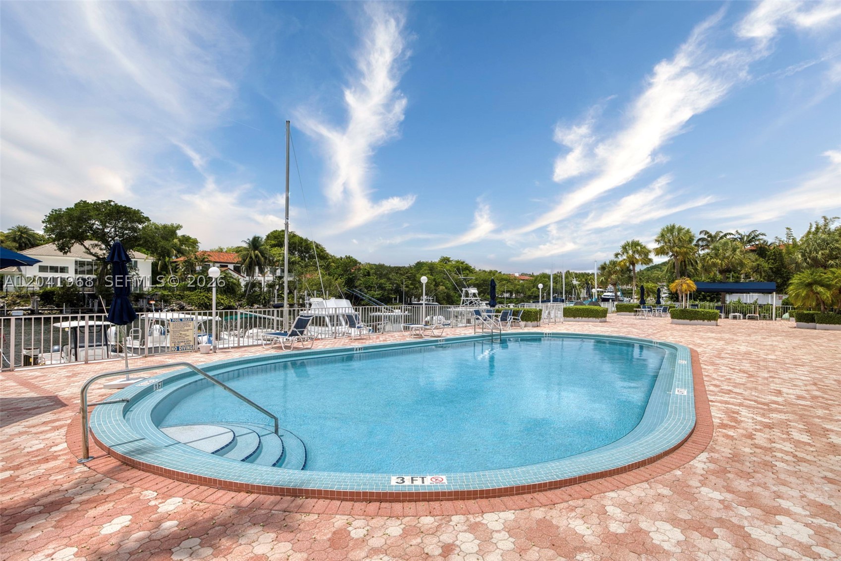 100 Edgewater Dr #142 Coral Gables, FL 33133