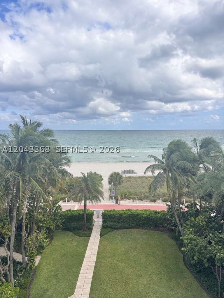 5025 Collins Ave #1602 Miami Beach, FL 33140