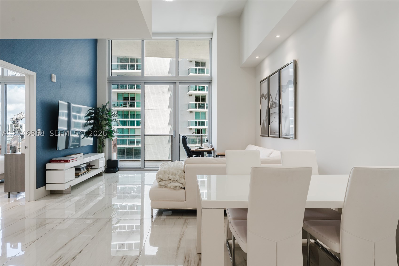 image Aria on the Bay11