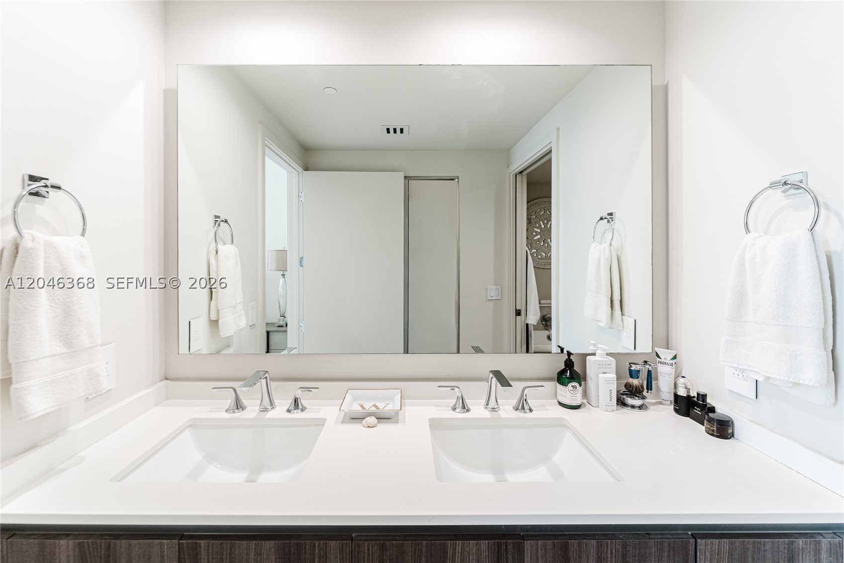 image Aria on the Bay21