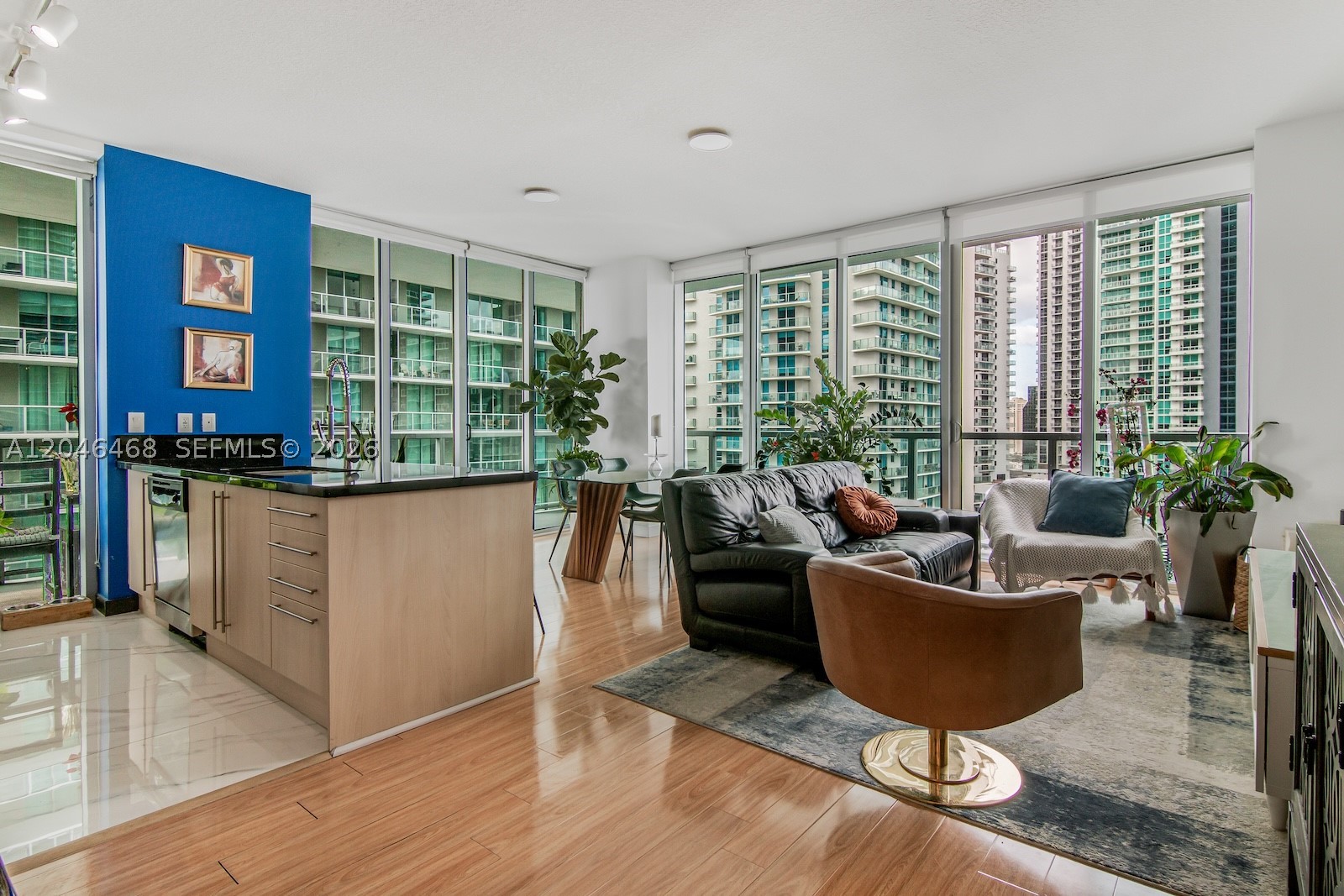 image Axis on Brickell South0
