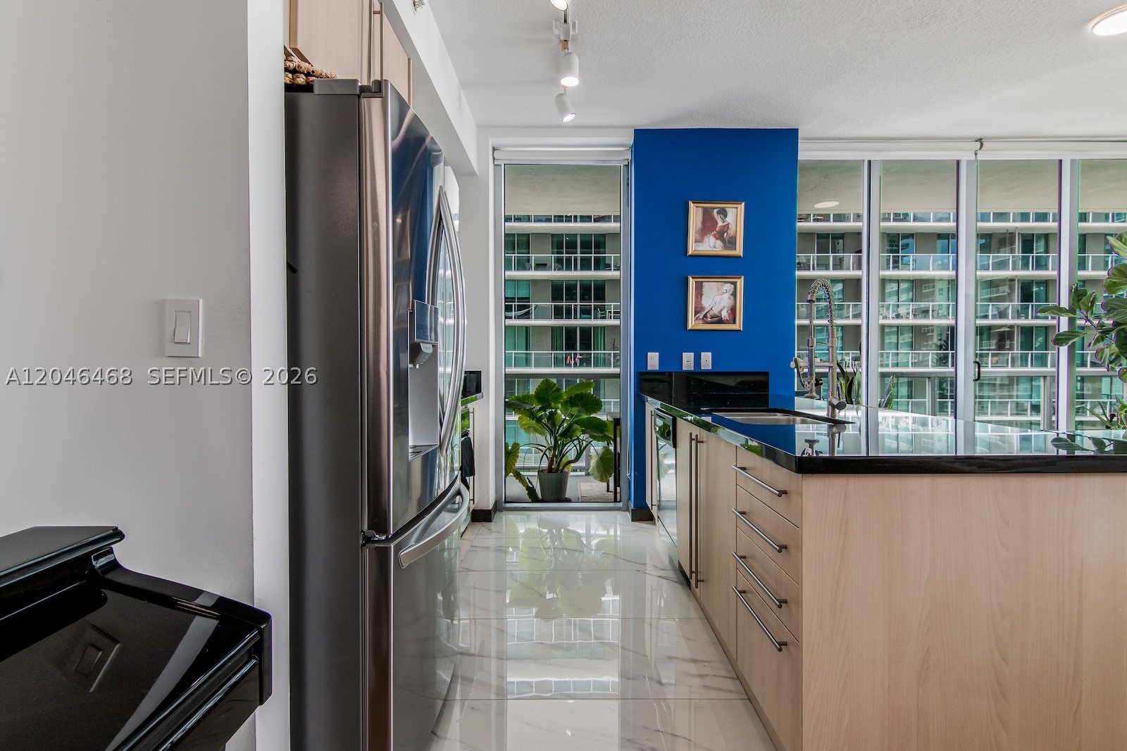 image Axis on Brickell South9
