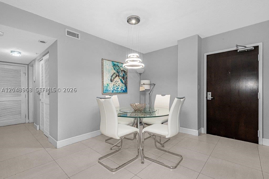 image Flamingo South Beach22