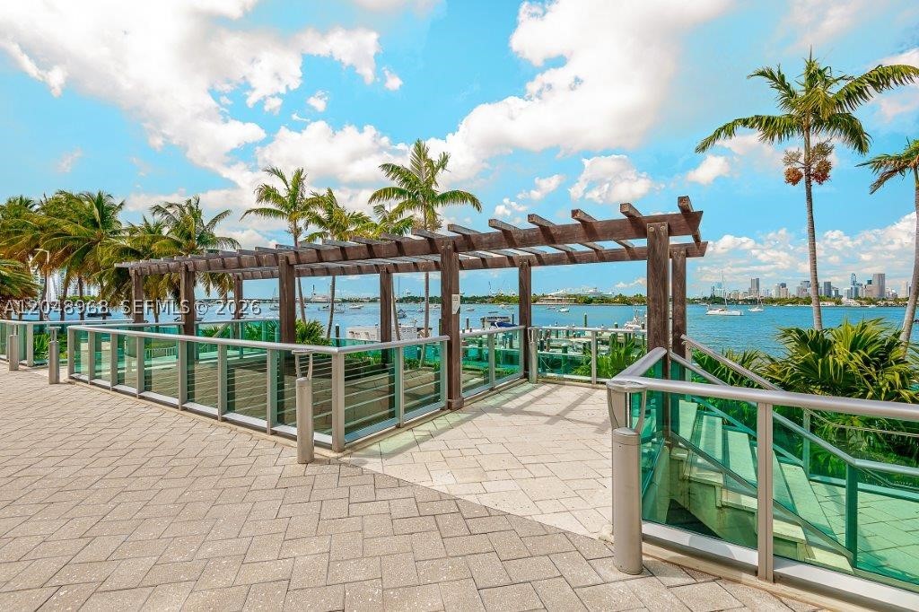 image Flamingo South Beach27