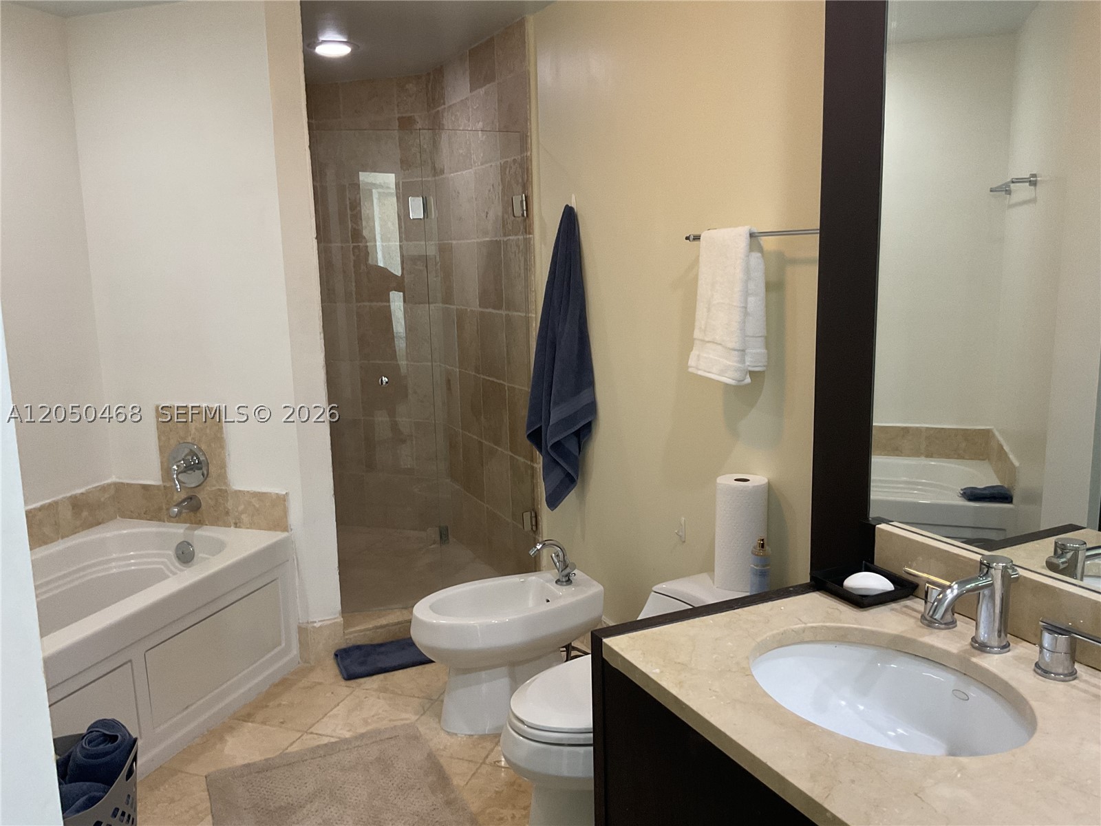 18201 Collins Ave #901A Sunny Isles Beach, FL 33160