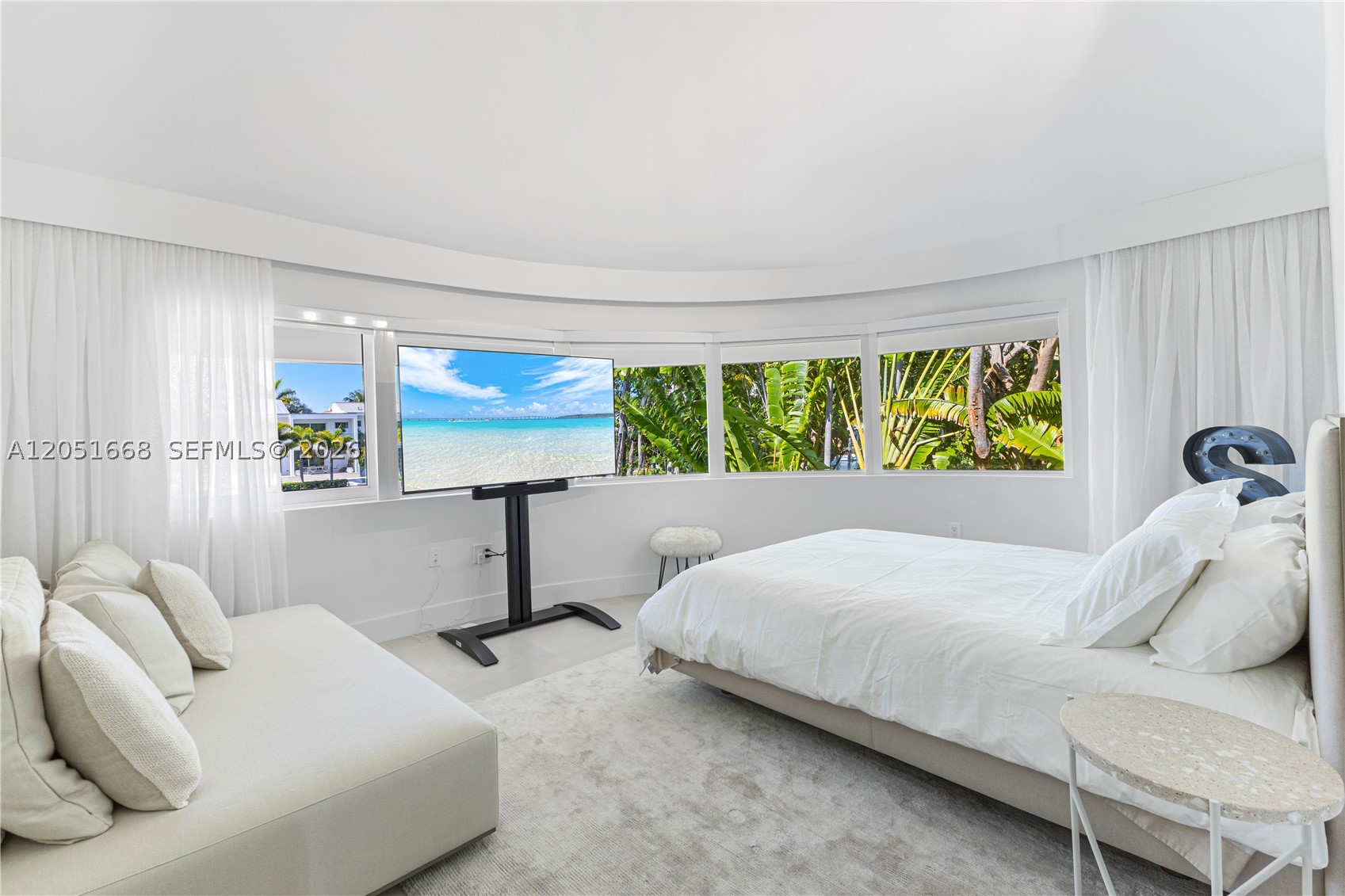 161 Cape Florida Dr Key Biscayne, FL 33149