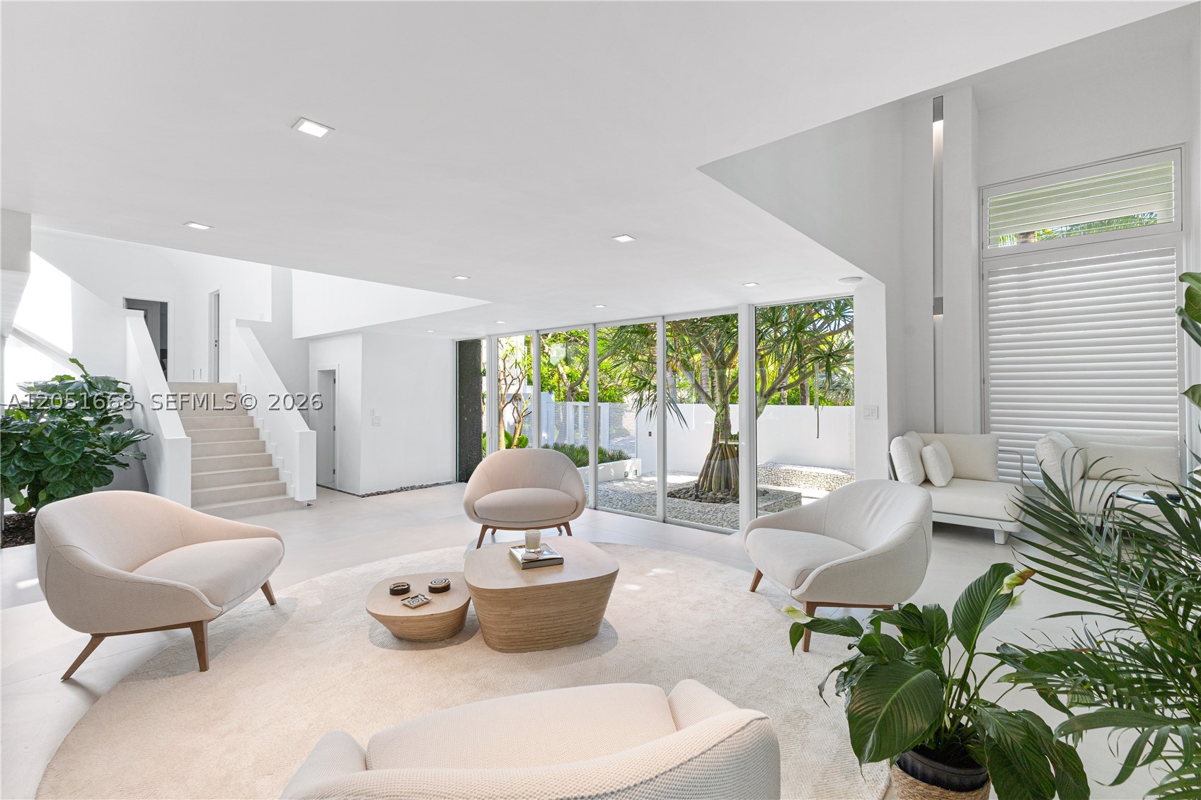 161 Cape Florida Dr Key Biscayne, FL 33149