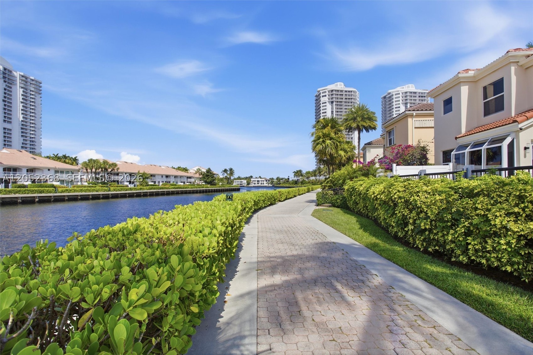 3722 NE 208th Ter Aventura, FL 33180