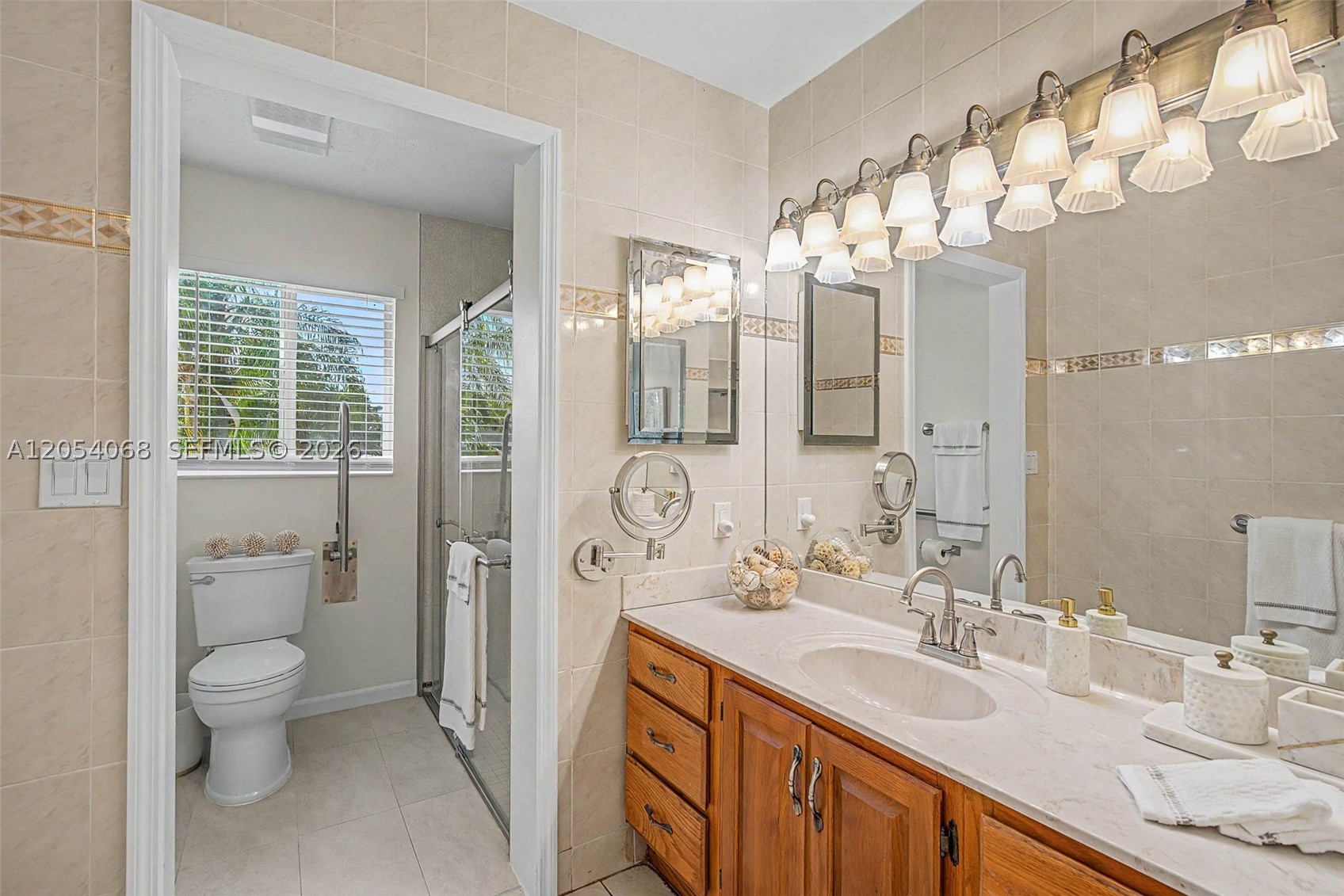 14975 SW 89th Ave Palmetto Bay, FL 33176