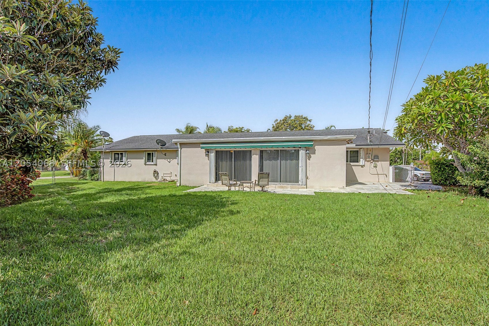 14975 SW 89th Ave Palmetto Bay, FL 33176