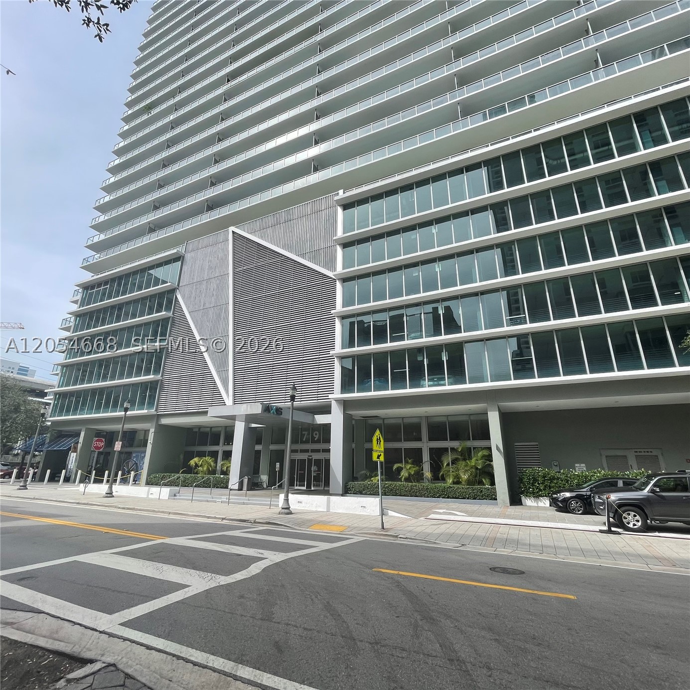 79 SW 12th St #3011-S