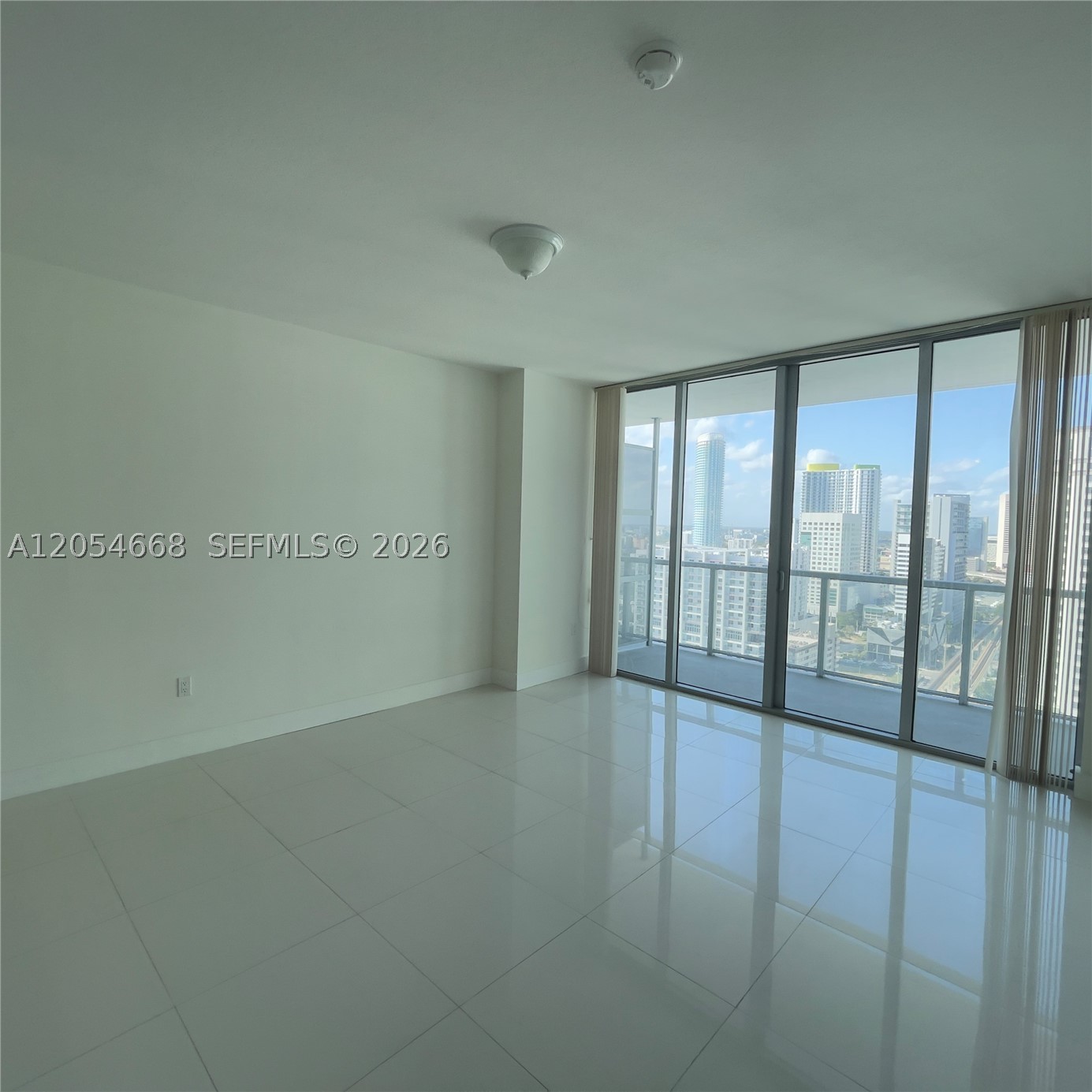 79 SW 12th St #3011-S Miami, FL 33130