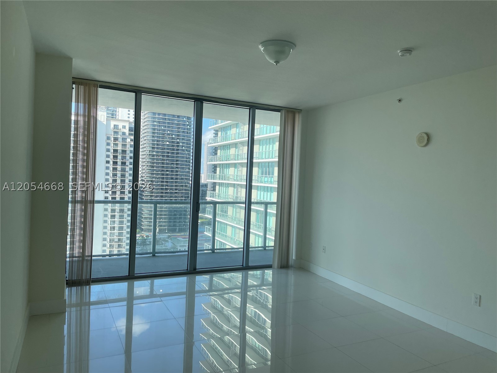 79 SW 12th St #3011-S Miami, FL 33130