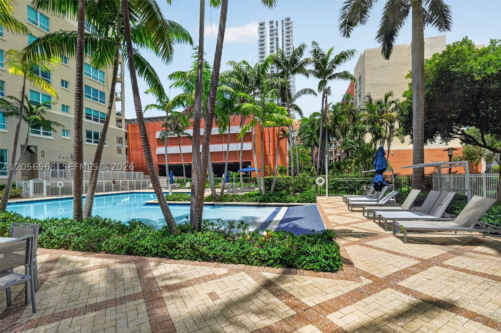 image Cite on the Bay East26