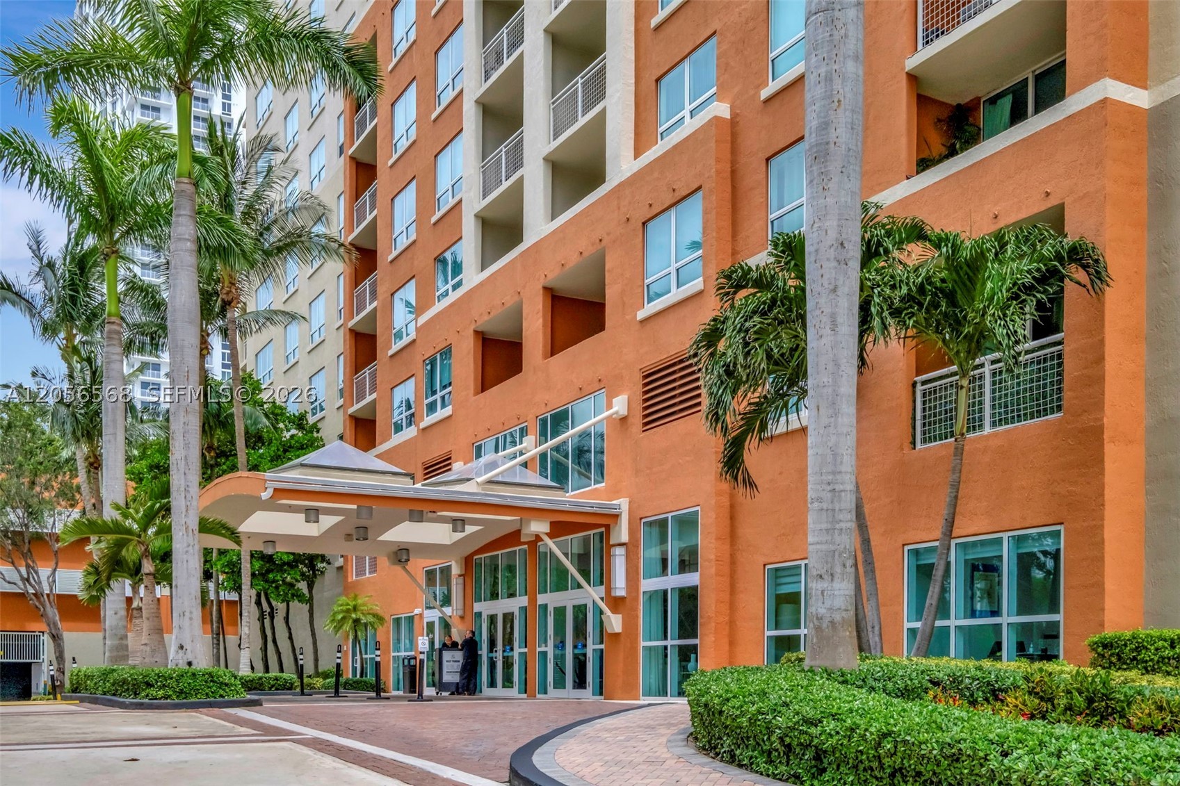 image Cite on the Bay East52