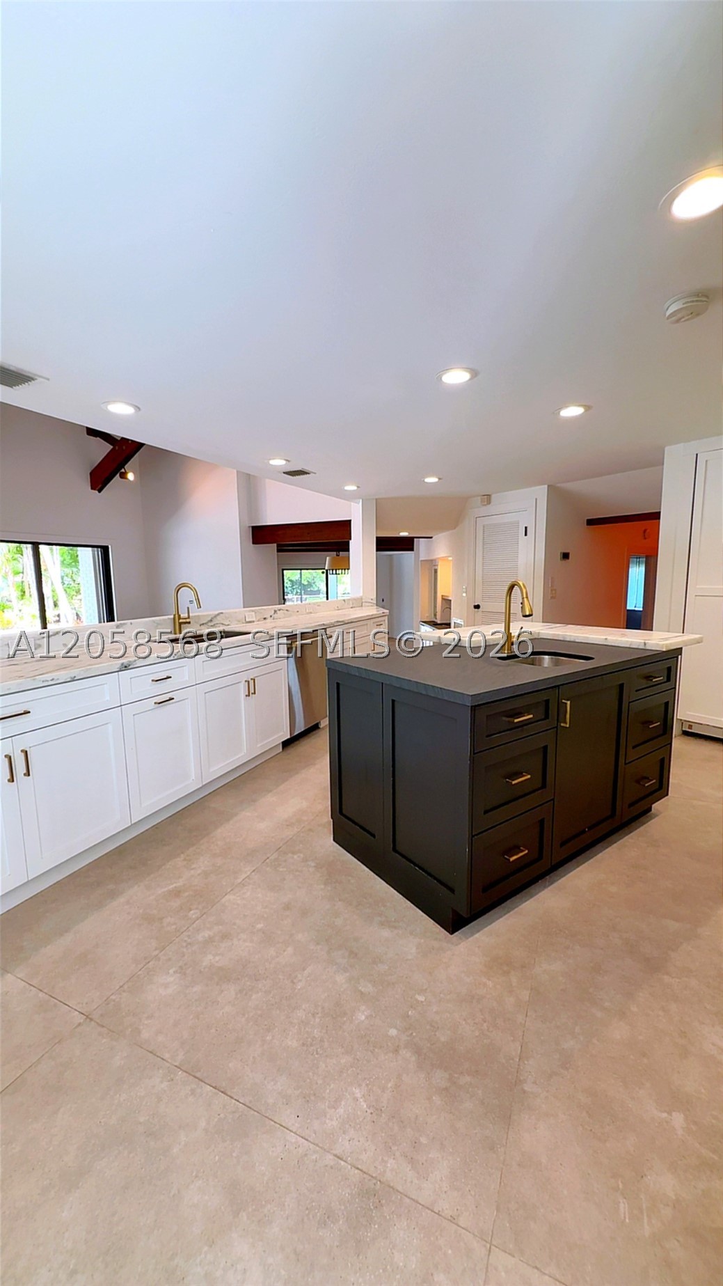 8925 SW 102nd Ter Miami, FL 33176