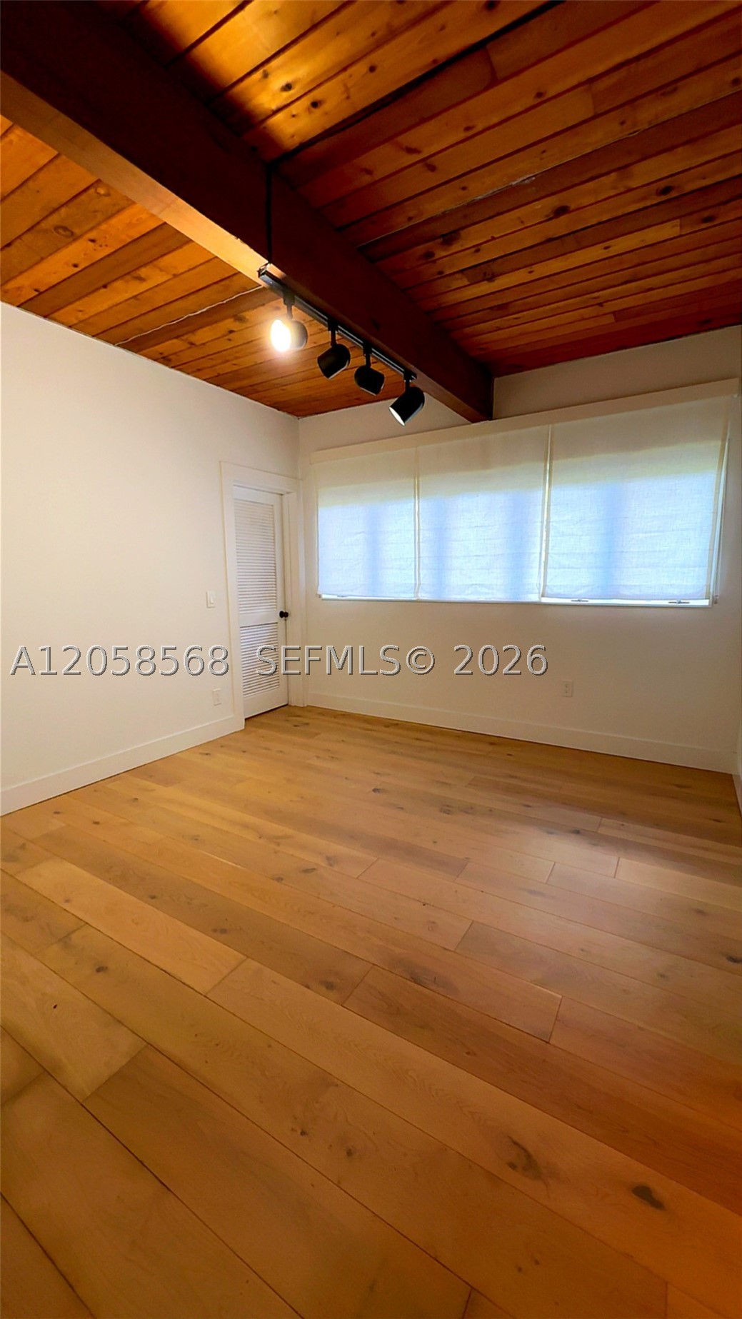 8925 SW 102nd Ter Miami, FL 33176