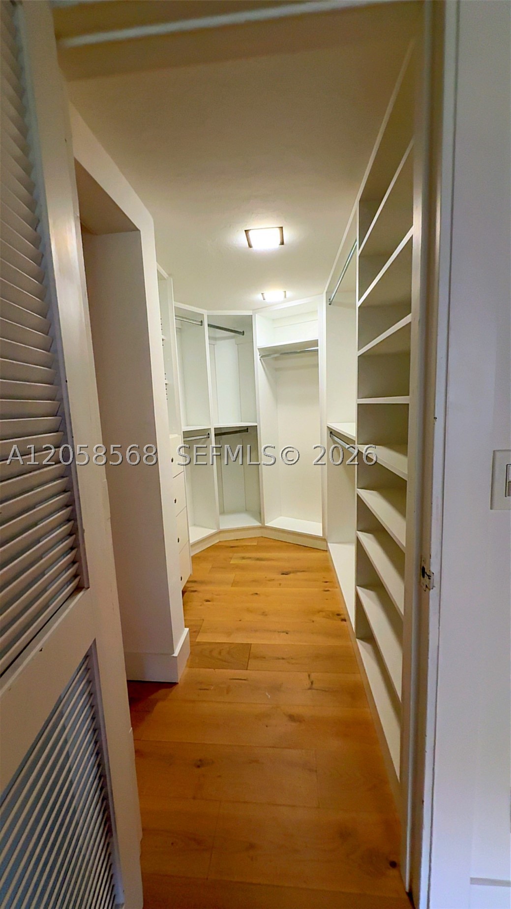 8925 SW 102nd Ter Miami, FL 33176