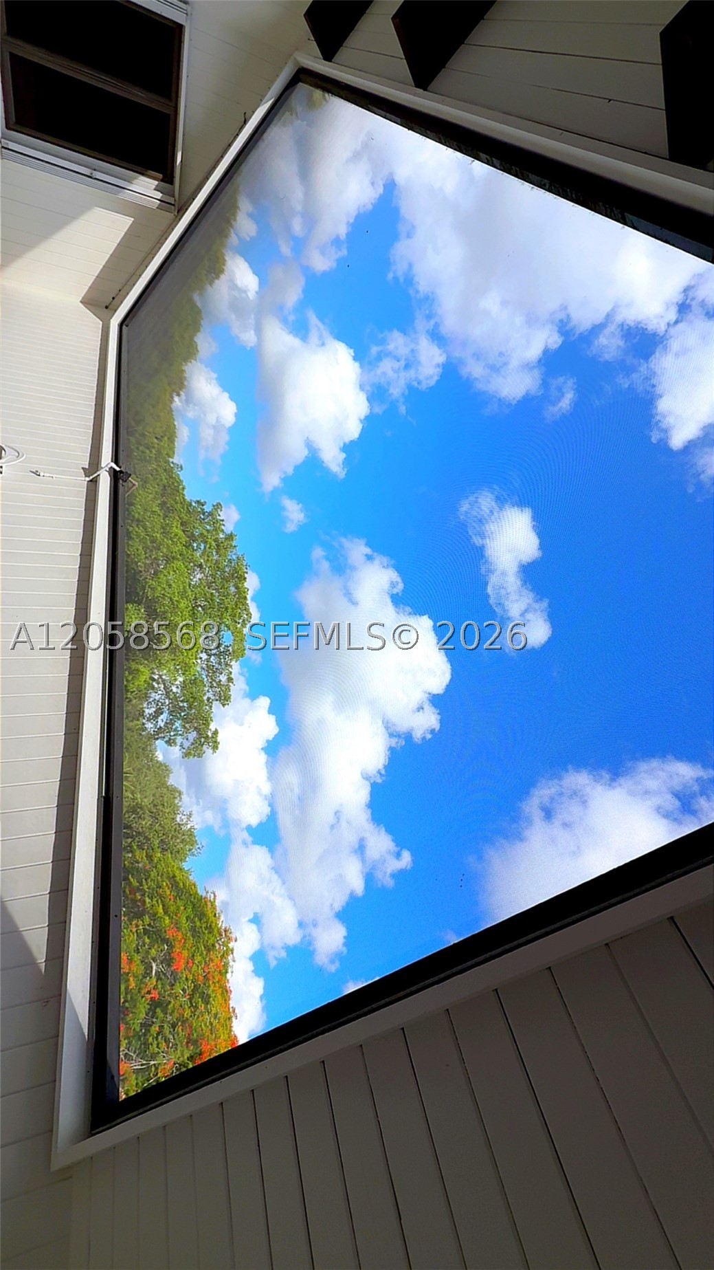 8925 SW 102nd Ter Miami, FL 33176