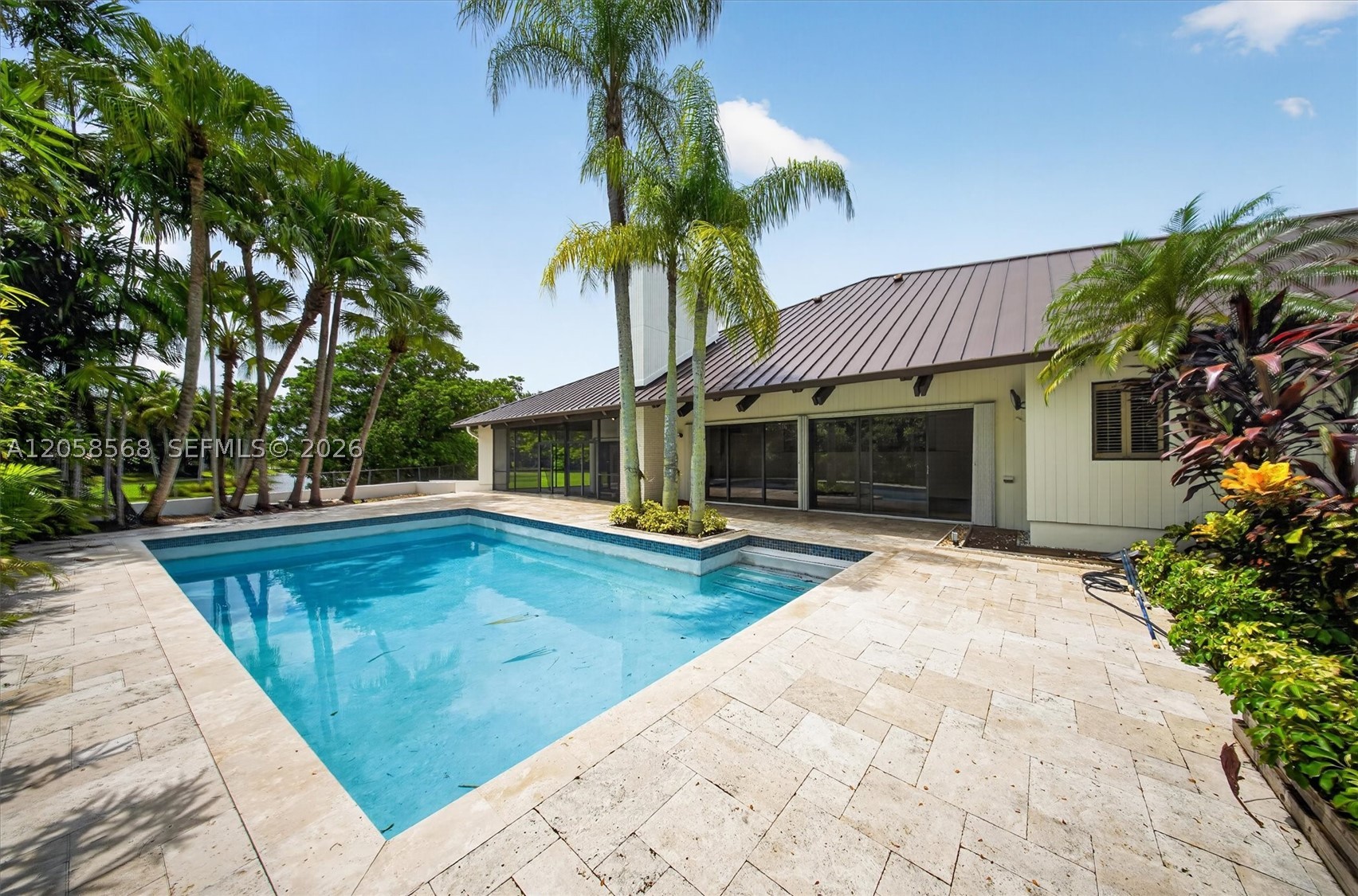 8925 SW 102nd Ter Miami, FL 33176