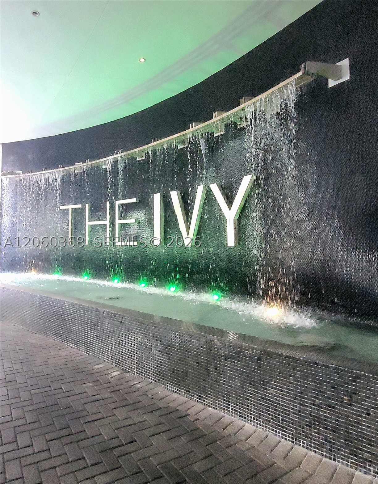 image The Ivy at Riverfront0