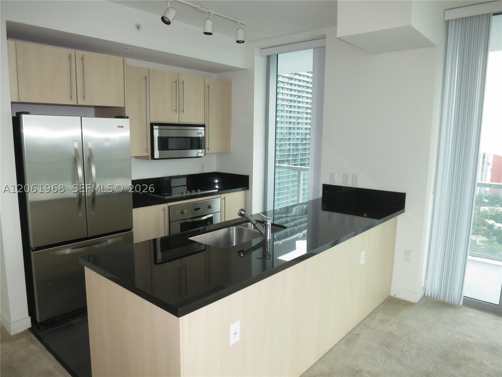 image Axis on Brickell South19