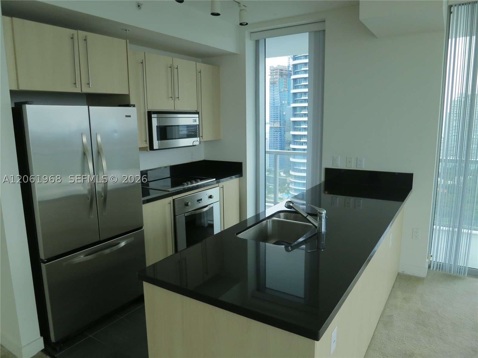 image Axis on Brickell South30