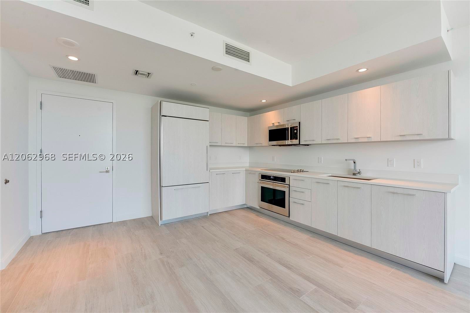image Brickell Heights West4