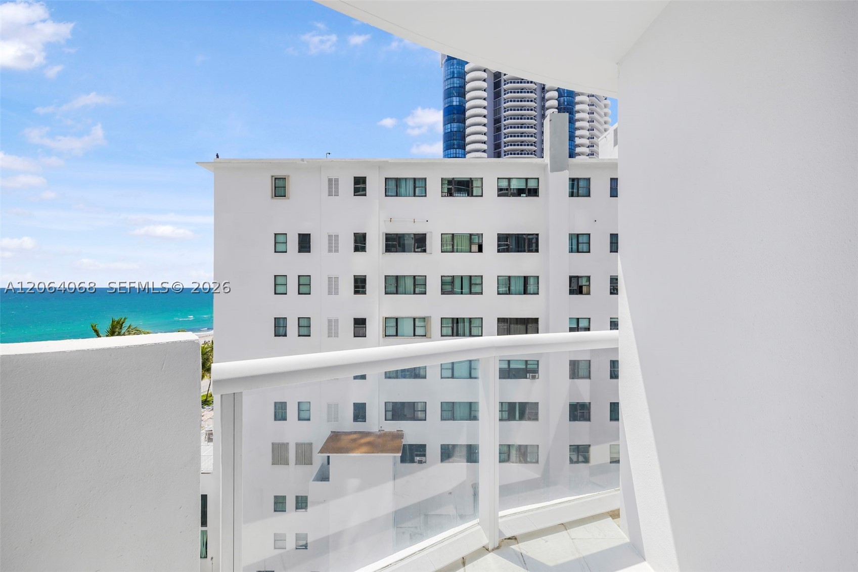 6365 Collins Ave #805 Miami Beach, FL 33141